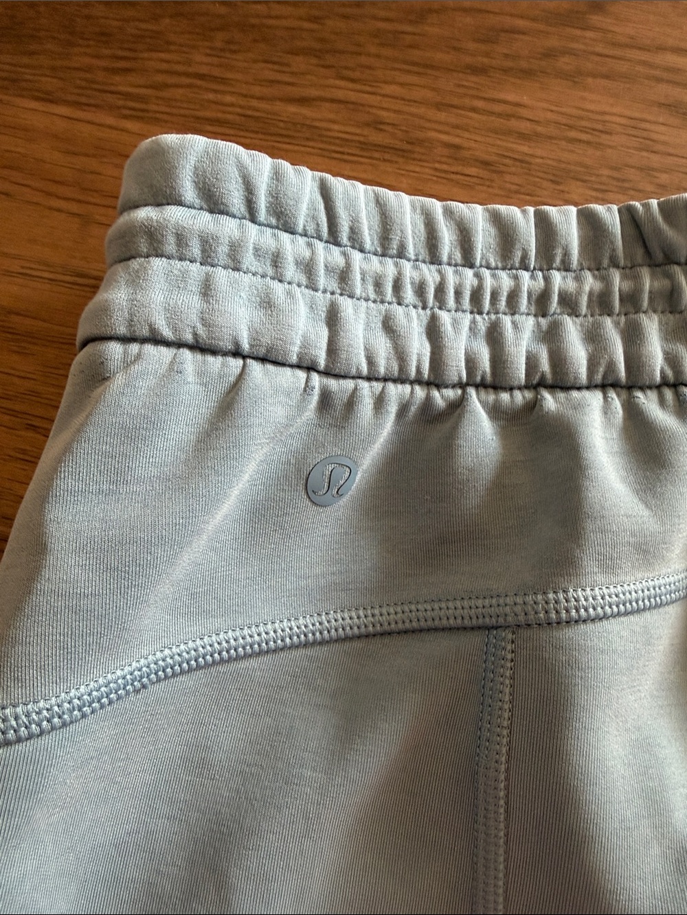 Lululemon Women's 10 Blue Shorts - Picture 5 of 12
